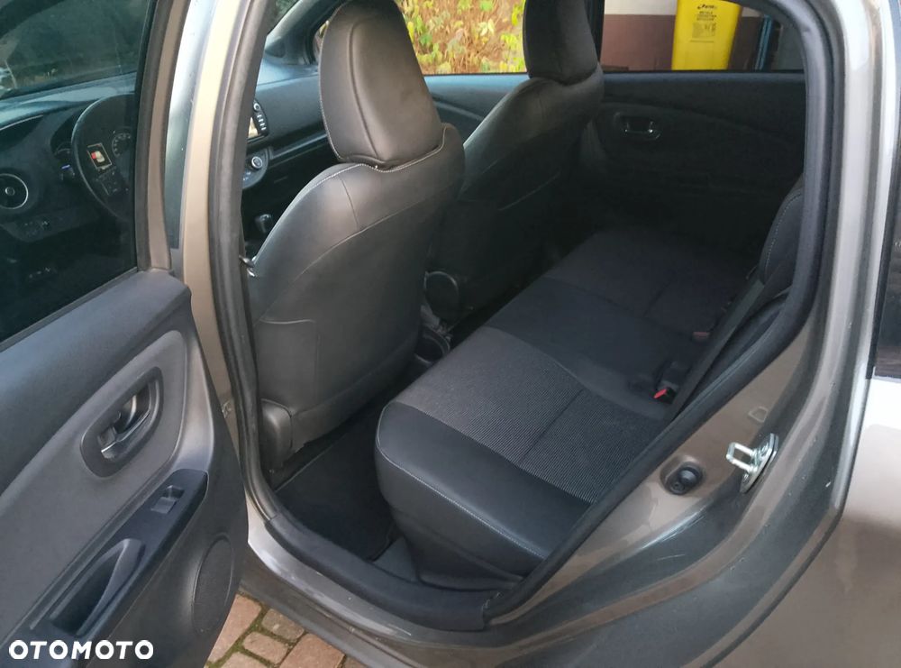 Toyota Yaris 1.5 VVT-i Edition-S - 13