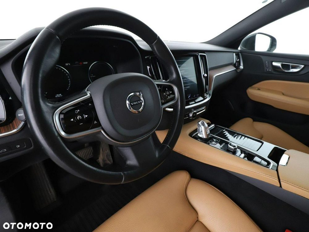 Volvo V60 T8 AWD Recharge Geartronic Inscription - 14