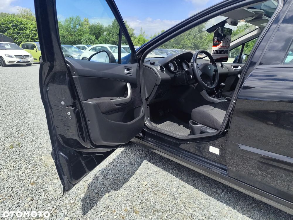 Peugeot 308 - 24