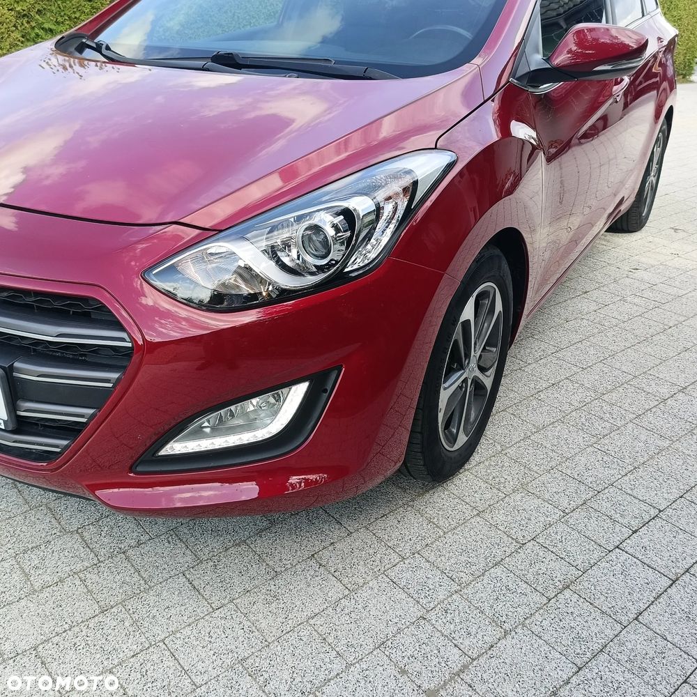 Hyundai i30 1.6 GDI BlueDrive Premium DCT