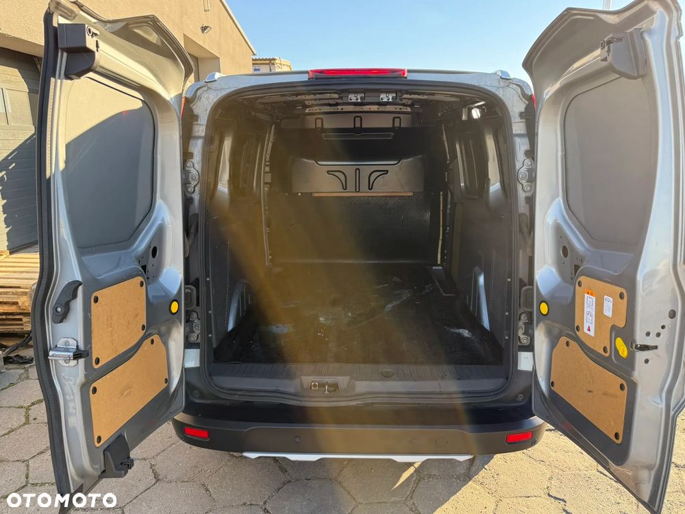 Ford Transit Connect - 14