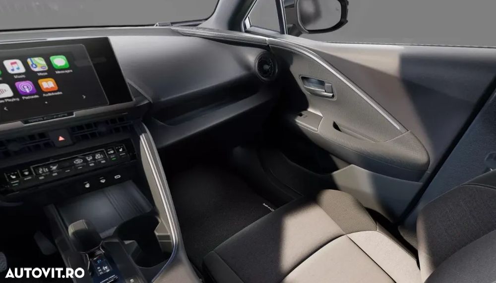 Toyota C-HR 1.8 HEV 140 CP 4x2 CVT Dynamic - 11