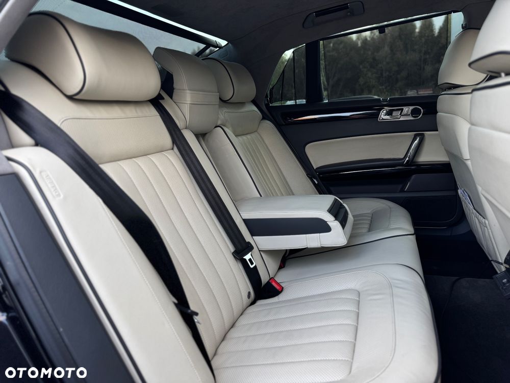 Volkswagen Phaeton - 14