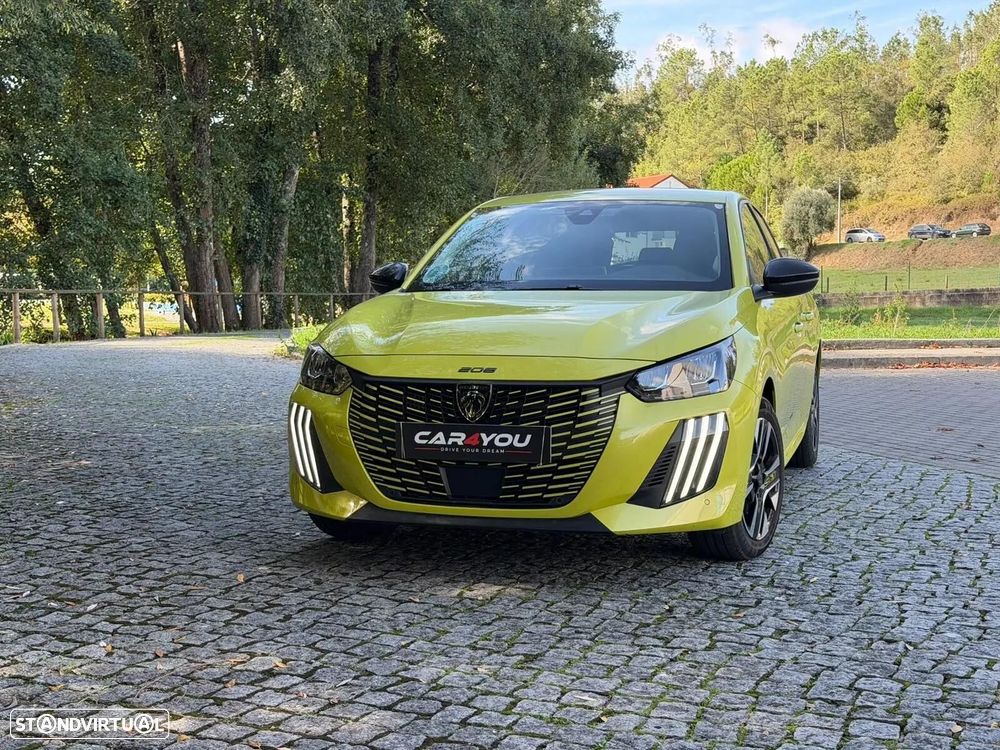 Peugeot 208 1.2 PureTech Allure - 12
