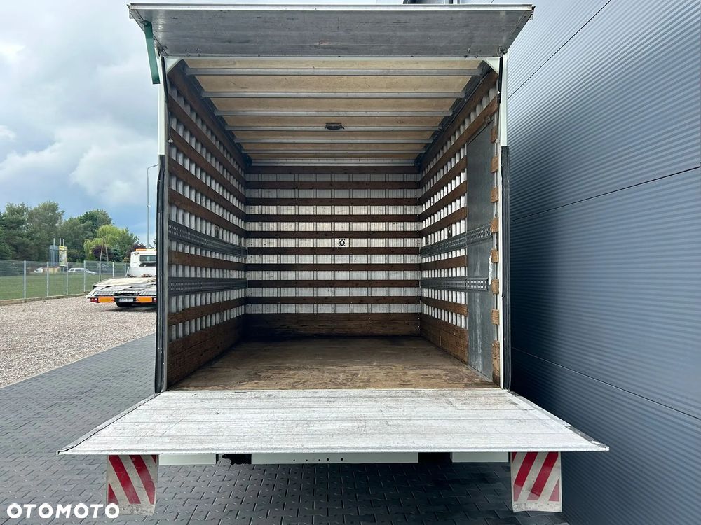Iveco Daily 40C13 Kontener 8 palet + winda 750kg + drzwi boczne **Serwis**Sprowadzony**2011R** - 6