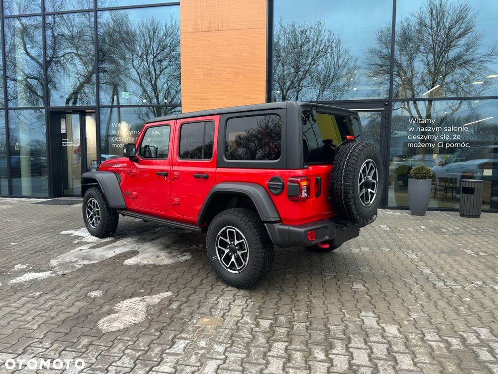 Jeep Wrangler - 5