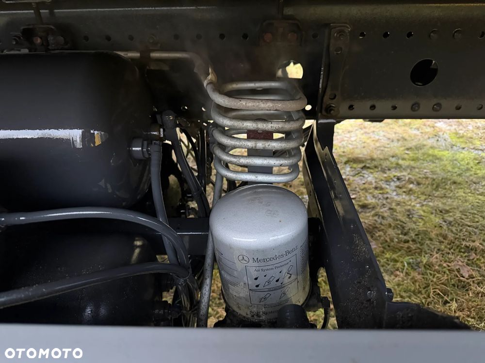Mercedes-Benz ATEGO - 15