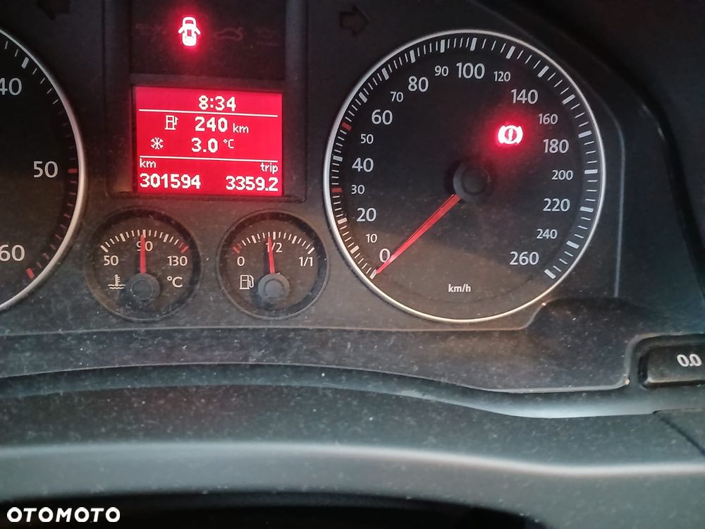 Volkswagen Golf Plus 2.0 TDI Cross - 9