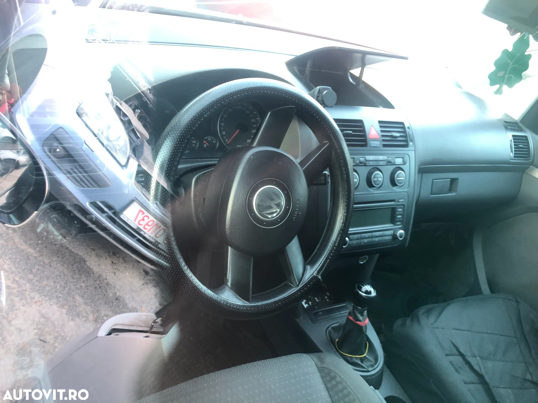 Dezmembrez VW Volkswagen Touran negru BMM 2006 - 6