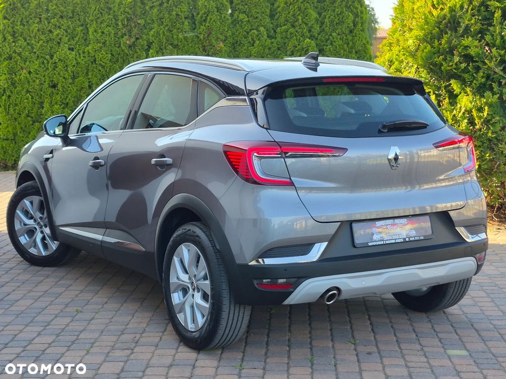 Renault Captur - 31