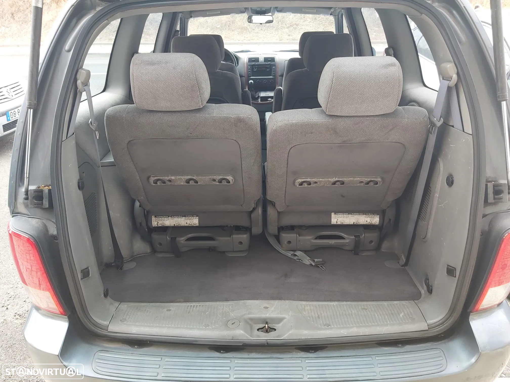 Kia Carnival 2.9 CRDi EX Confort - 20