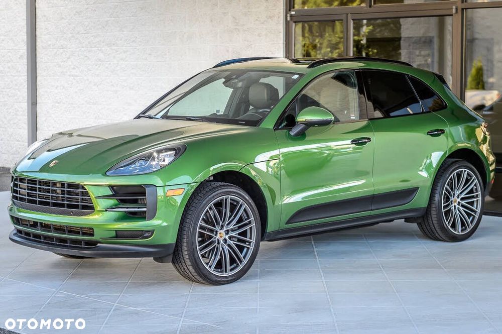 Porsche Macan - 1