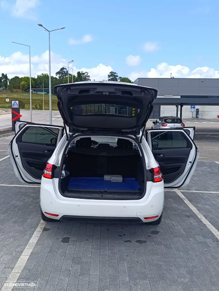 Peugeot 308 SW 1.5 BlueHDi Style - 6