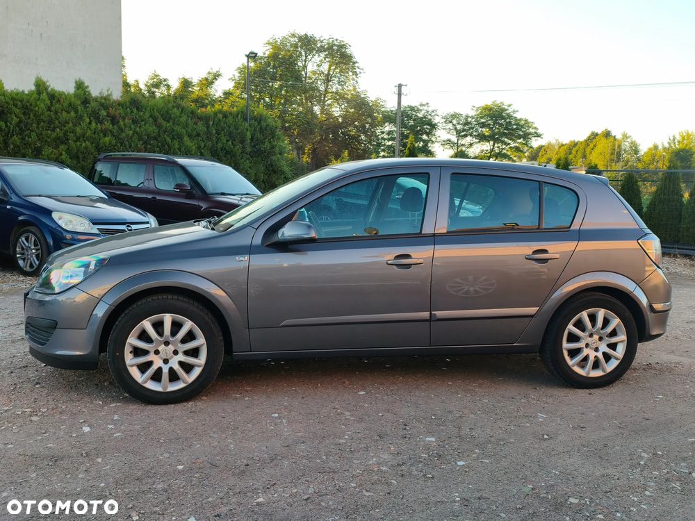 Opel Astra 1.6 Sport Easytronic - 7