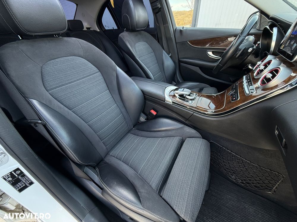 Mercedes-Benz C 220 (BlueTEC) d 7G-TRONIC Avantgarde - 22