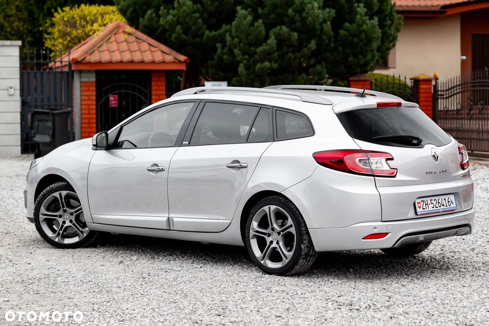 Renault Megane TCe 220 Start & Stop GTline 220 - 16