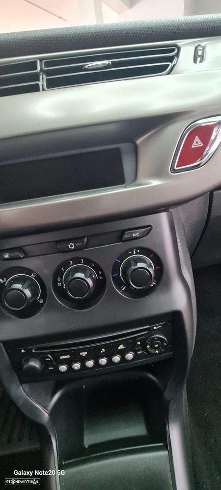 Citroën C3 Pure Tech Selection - 27