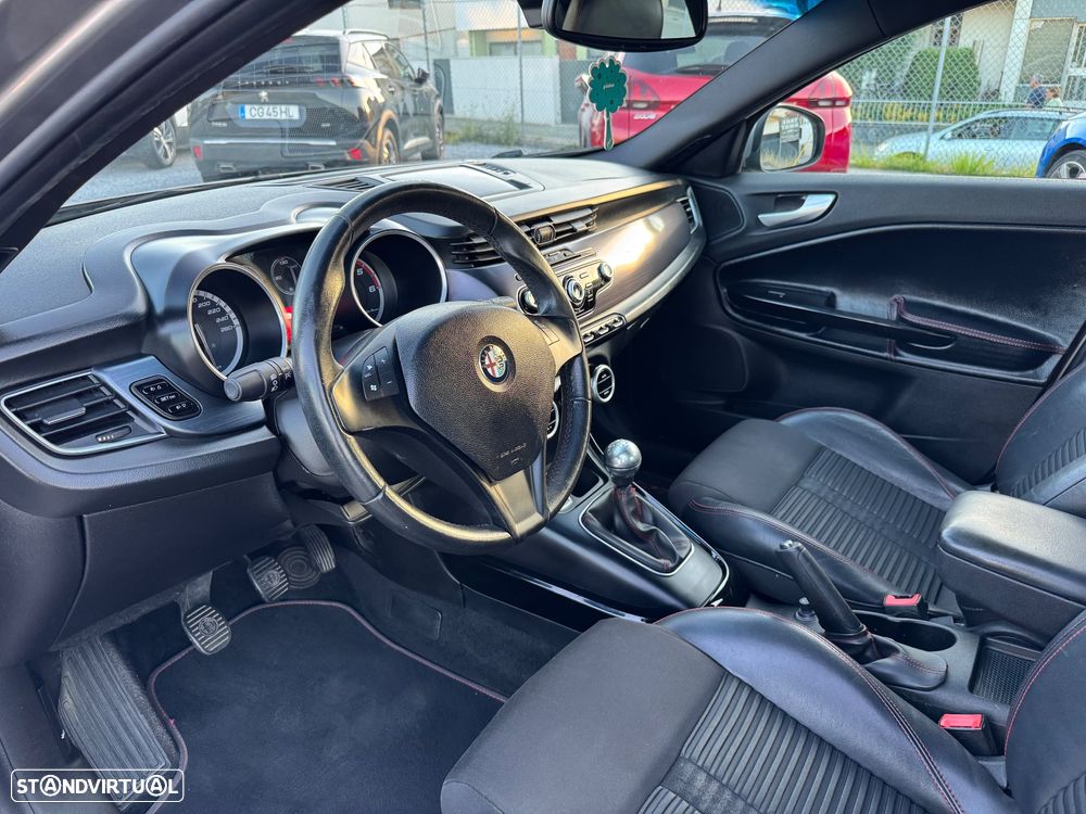 Alfa Romeo Giulietta - 10