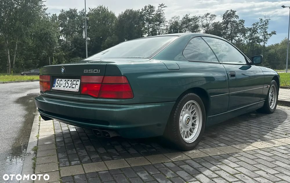 BMW Seria 8 - 7