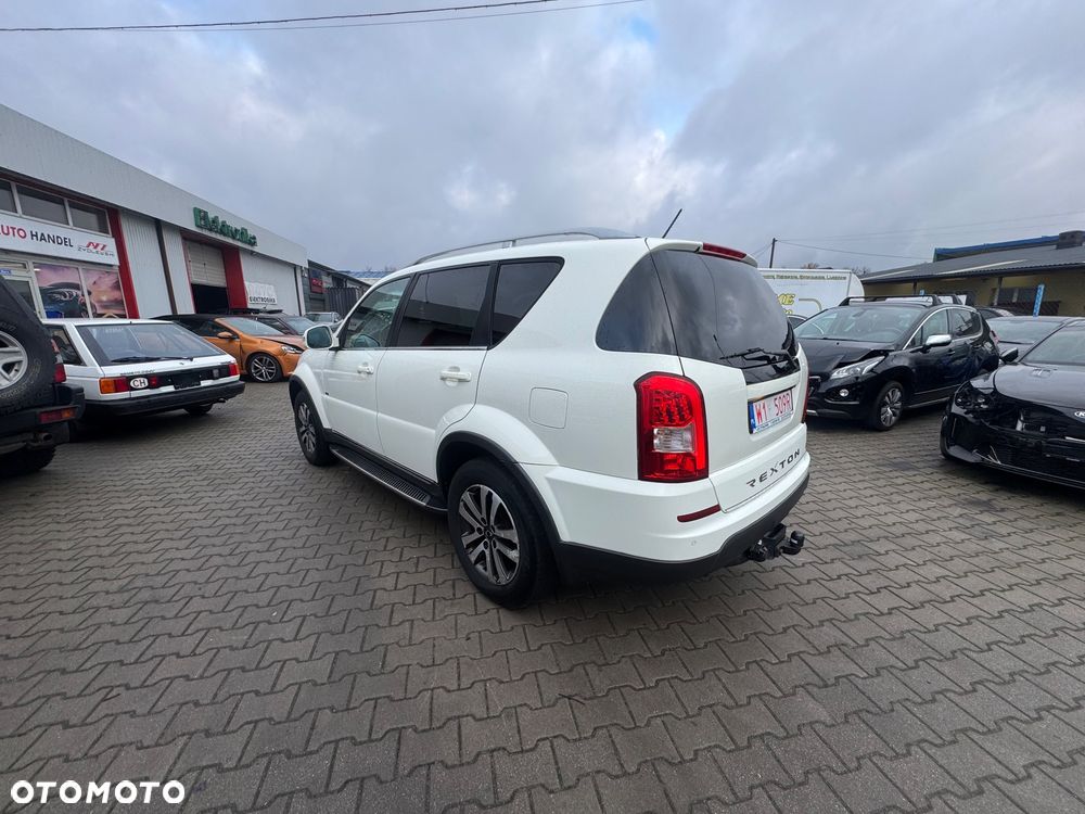 SsangYong/KGM Rexton - 4