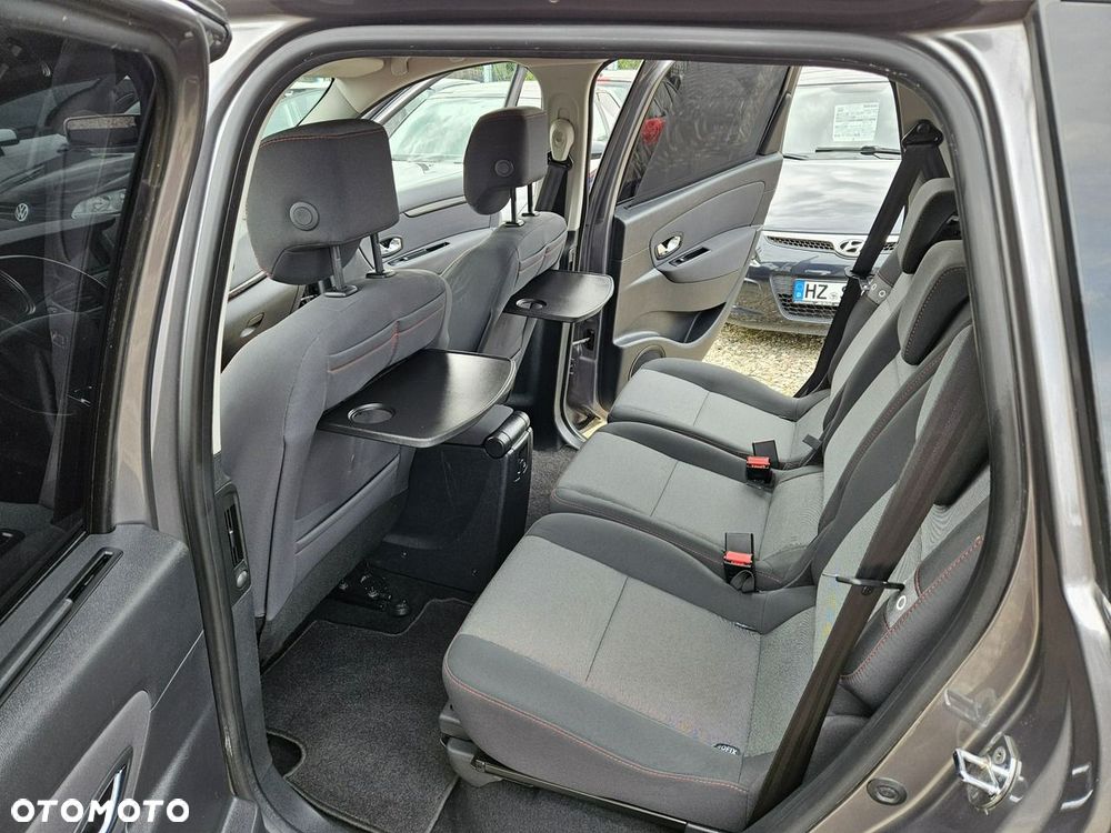 Renault Grand Scenic 2013
