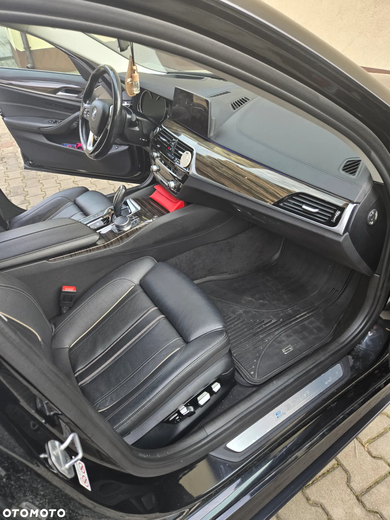 BMW Seria 5 530e iPerformance - 21
