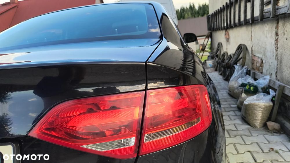 Audi A4 Limousine 2.0 TDI - 12