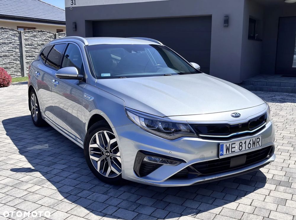 Kia Optima Plug-in Hybrid - 1