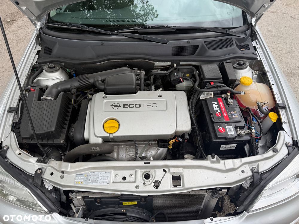 Opel Astra - 11