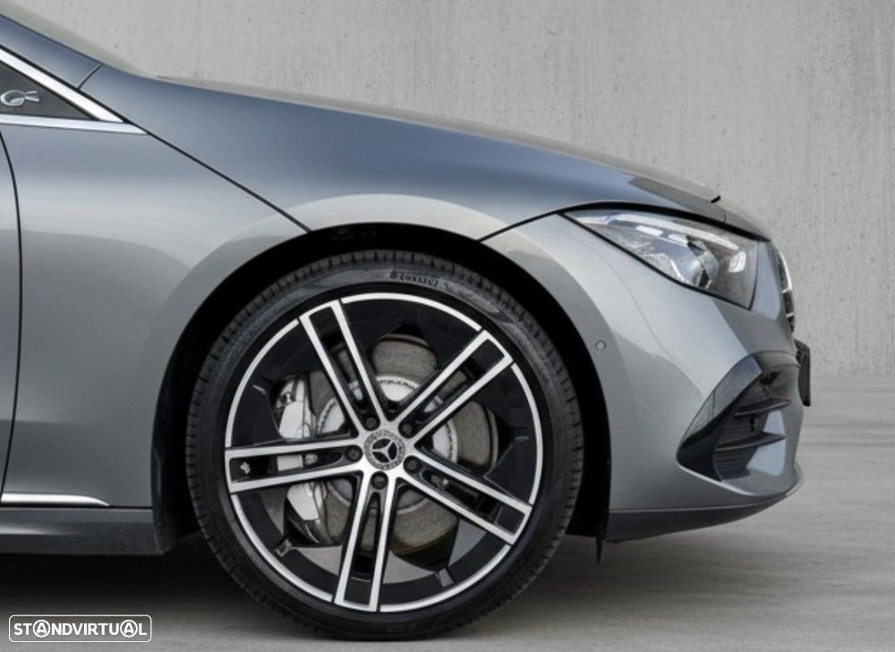 Mercedes-Benz EQE - 5