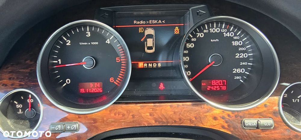 Audi A8 3.0 TDI DPF quattro - 30