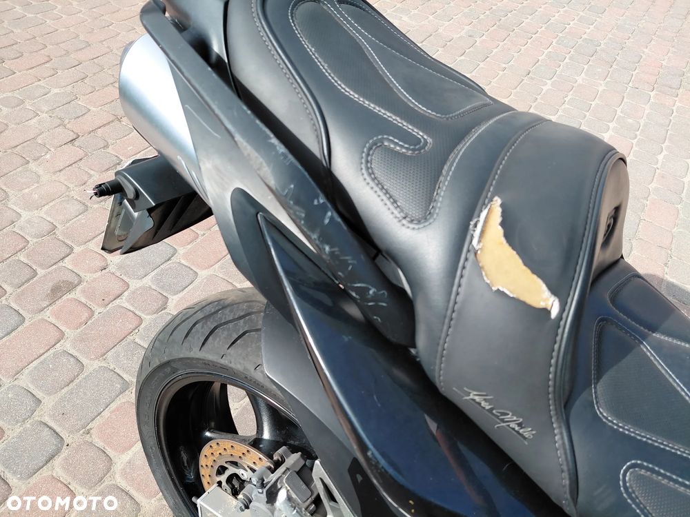 Yamaha FZ6 - 12