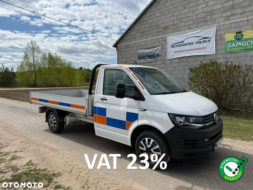 Volkswagen Transporter - 1