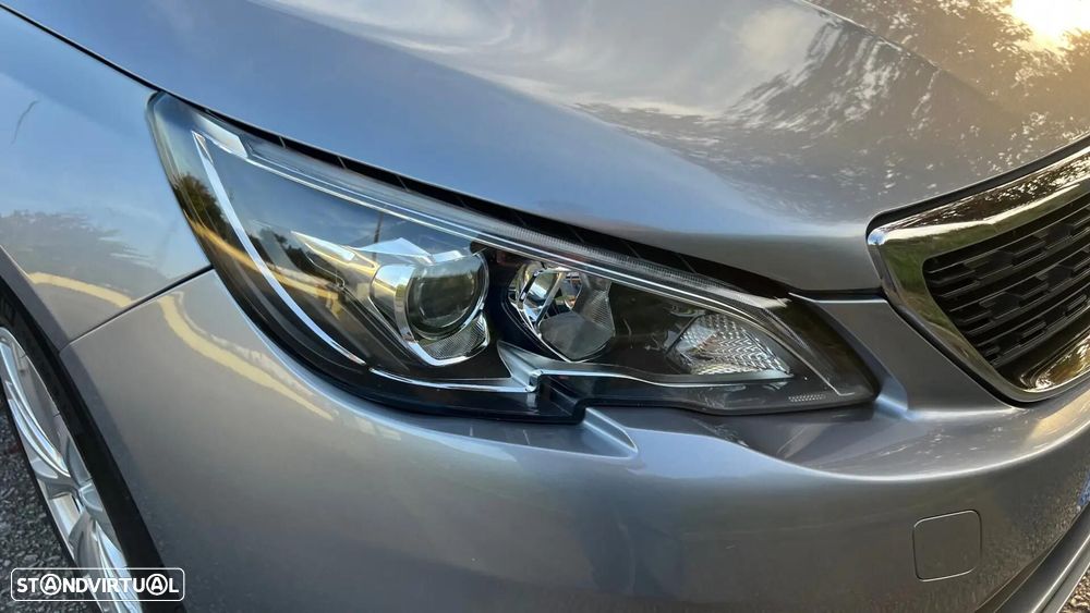 Peugeot 308 SW - 37