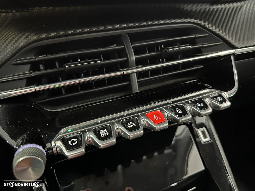 Peugeot 208 1.2 PureTech Allure Pack - 30