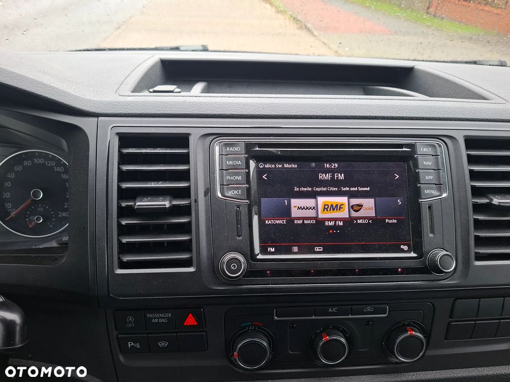 Volkswagen Transporter T6 - 29