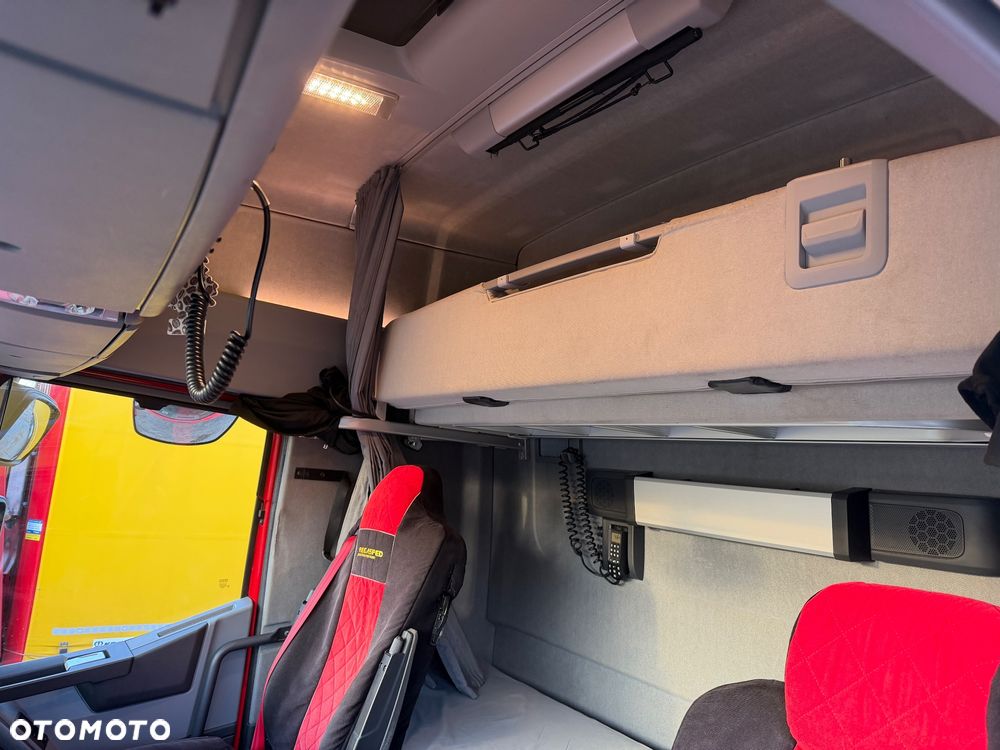 Renault T440 - 8