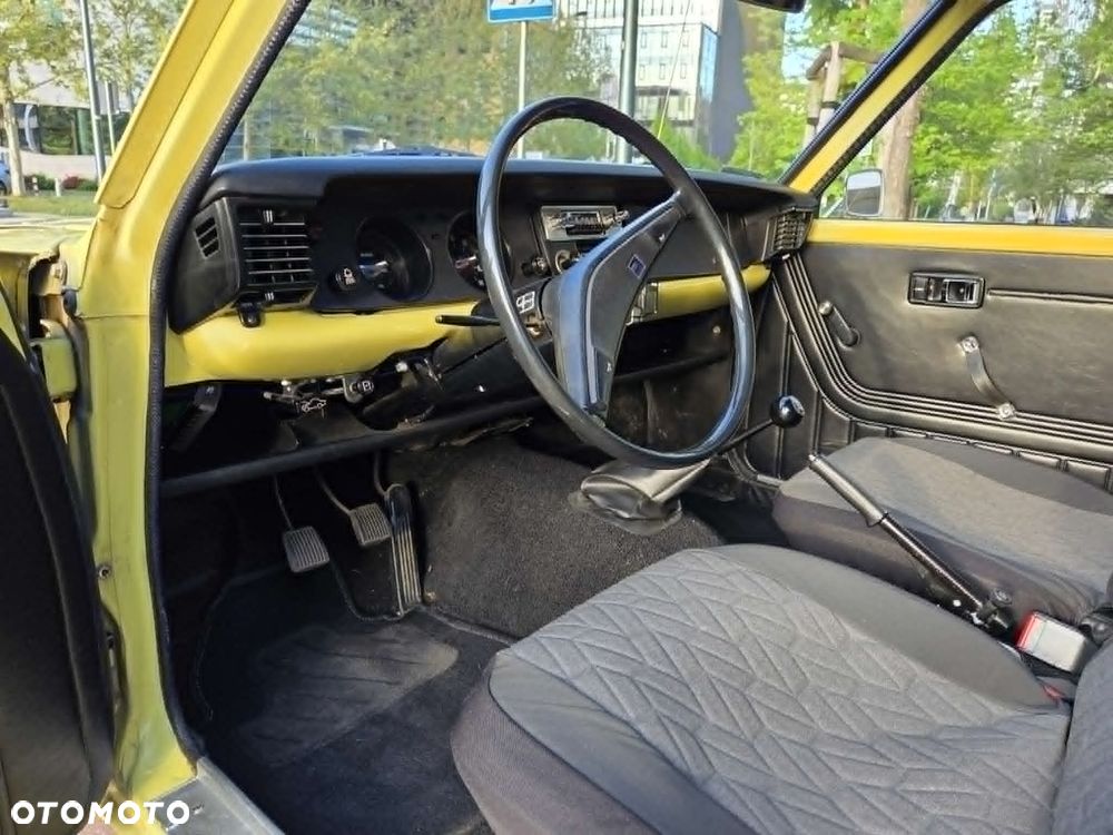 Toyota Corolla - 11