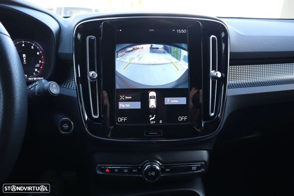 Volvo XC 40 1.5 T2 R-Design Geartronic - 18