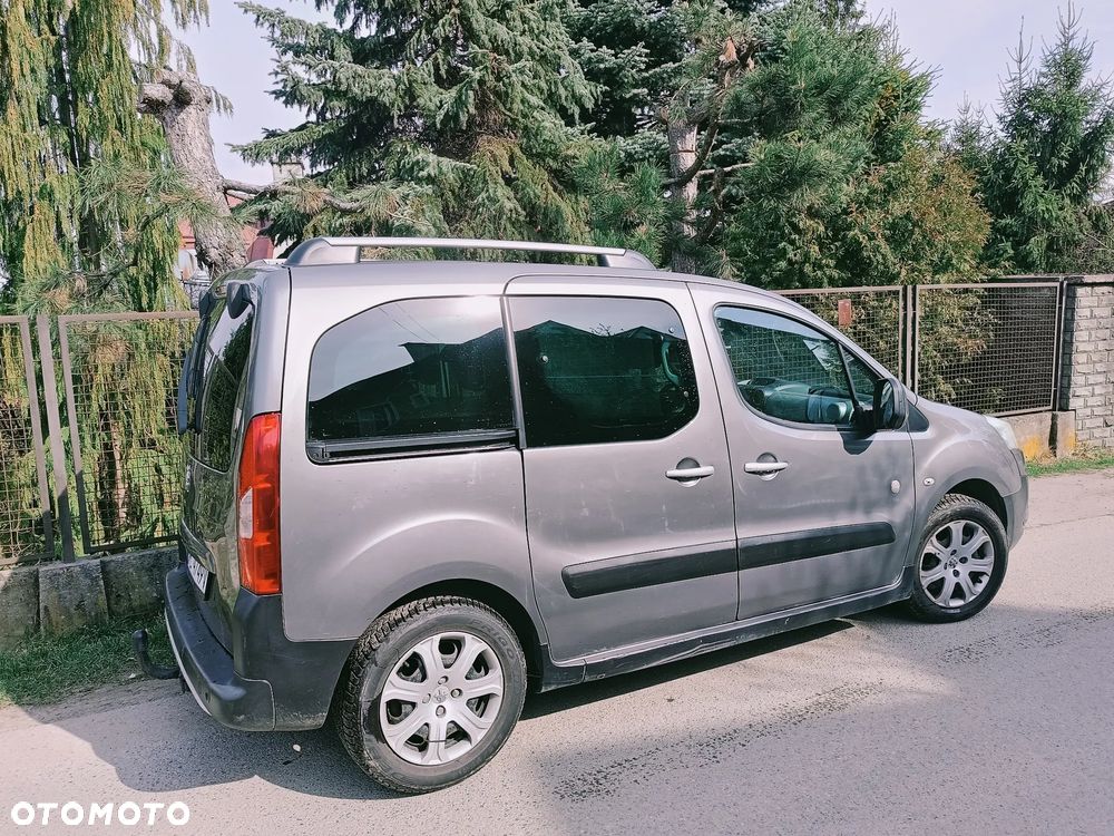 Peugeot Partner 110 Tendance mit Familien-Paket - 9