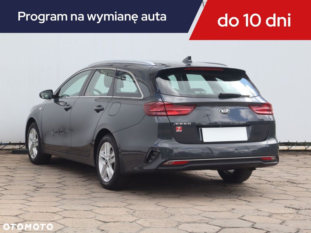 Kia Ceed - 6