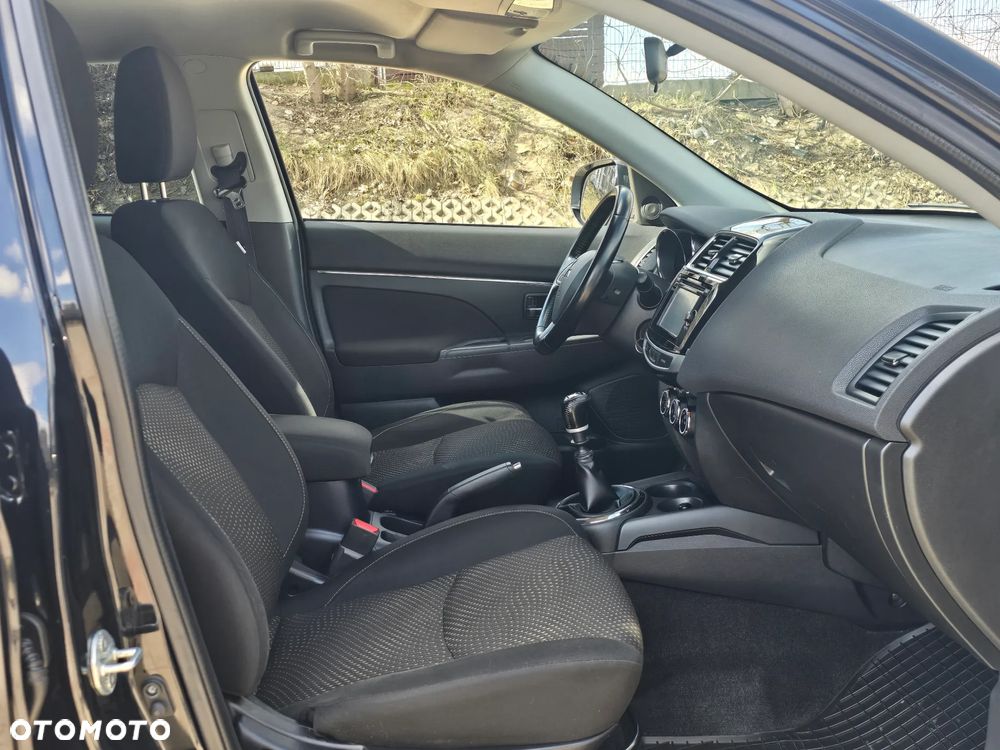 Mitsubishi ASX 1.8 DI-D 2WD Diamant Edition - 18