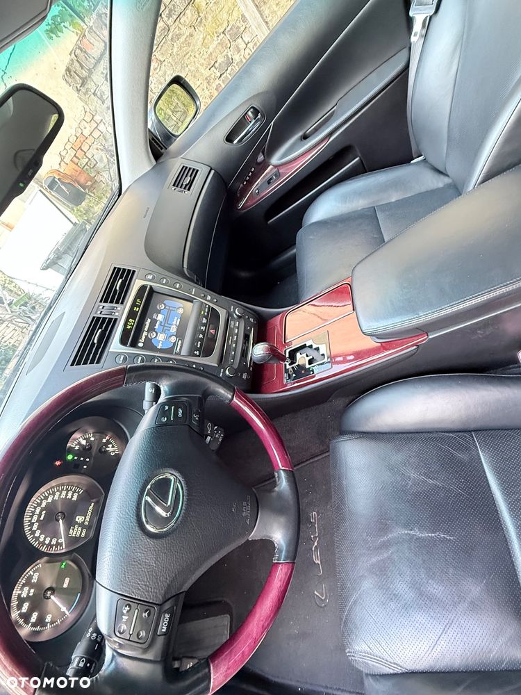 Lexus GS - 6
