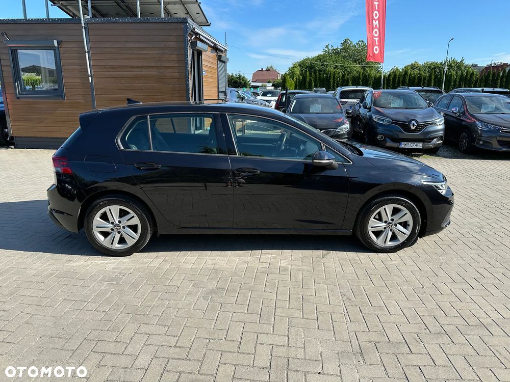 Volkswagen Golf - 36
