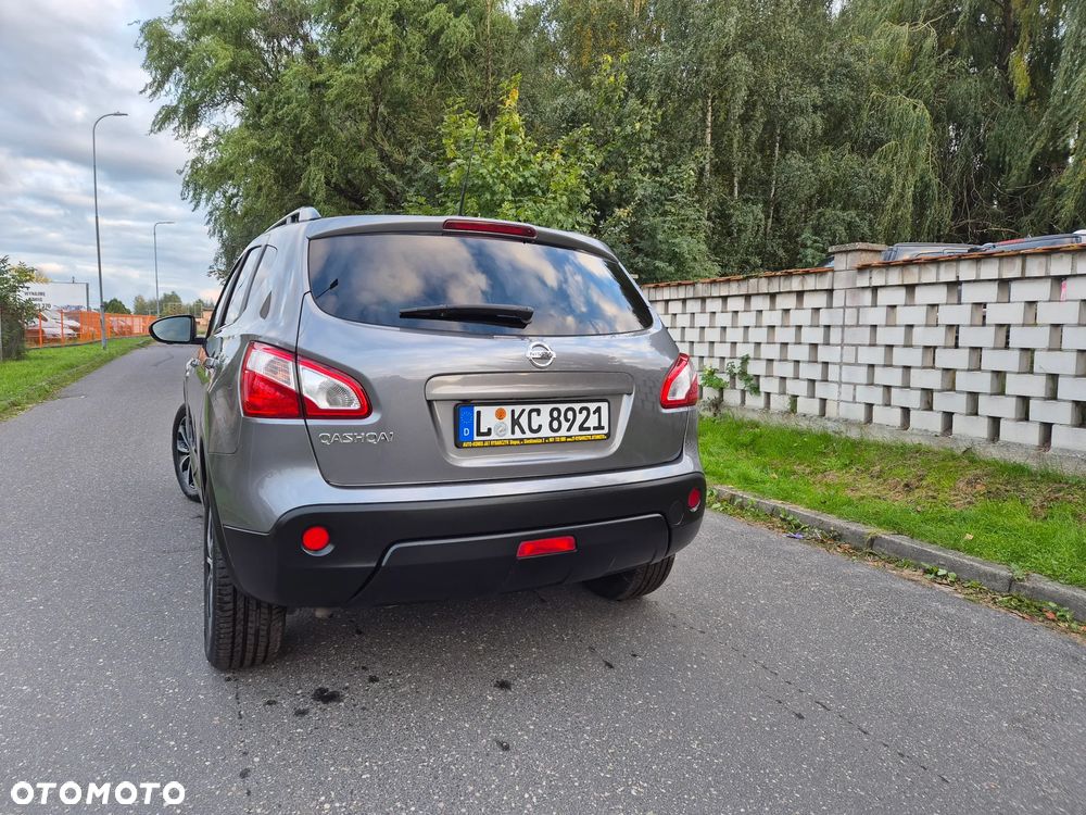 Nissan Qashqai 2.0 4 x 4 tekna - 9