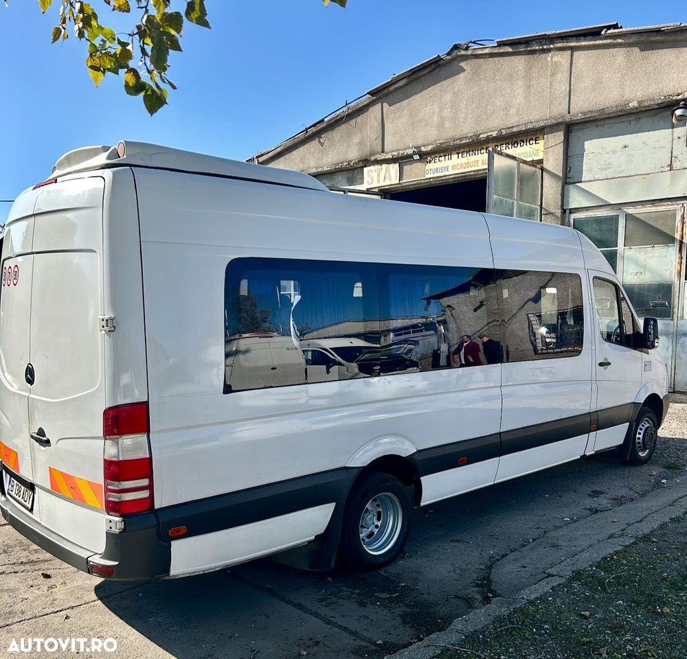 Mercedes-Benz Sprinter - 2