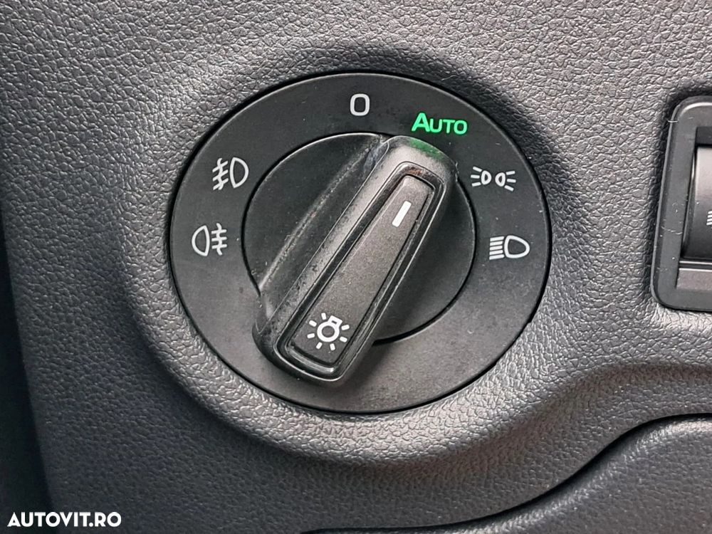 Skoda Fabia 1.0 TSI 95 CP Selection - 28