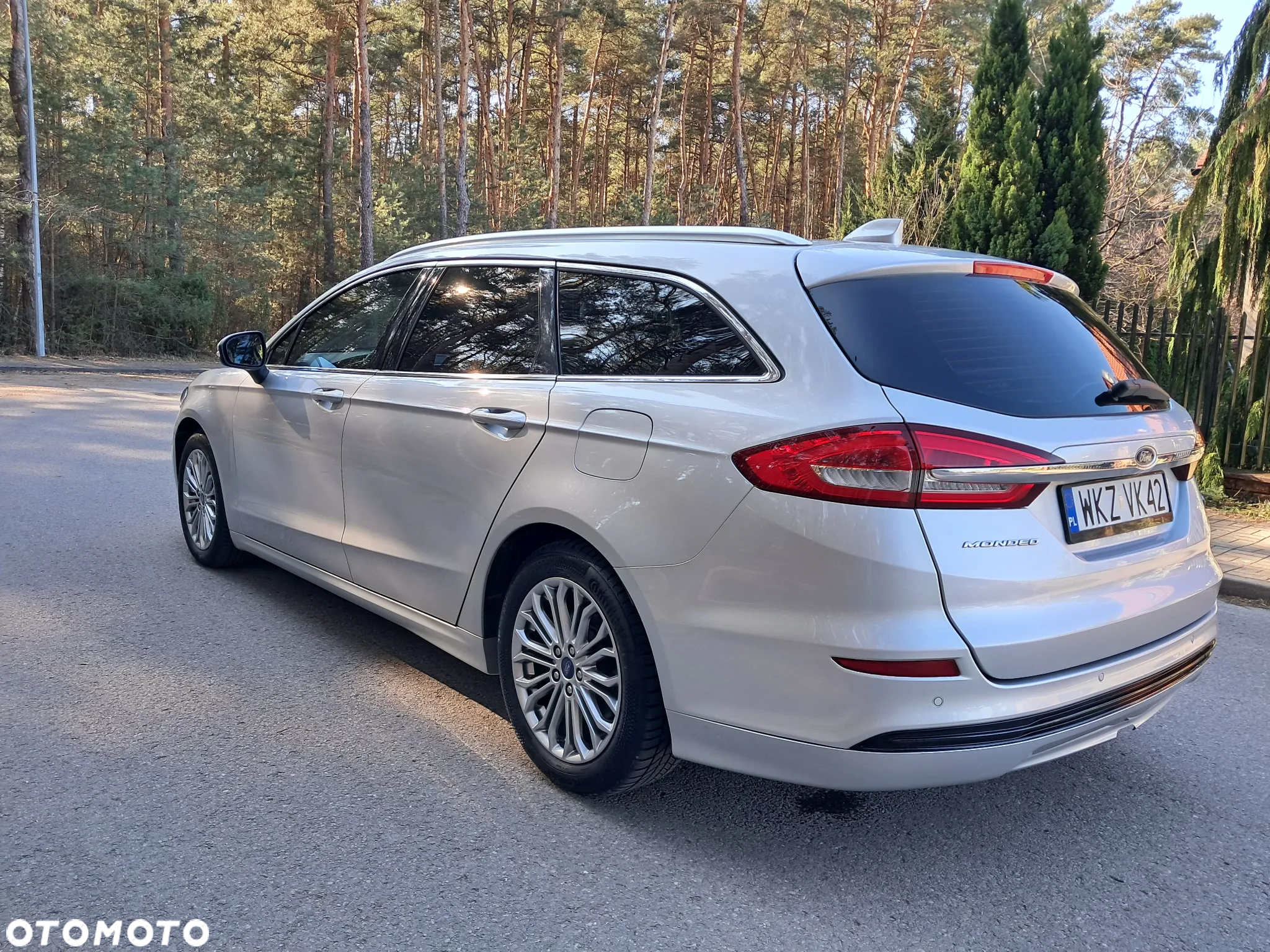 Ford Mondeo Turnier 2.0 Ti-VCT Hybrid Business Edition - 4