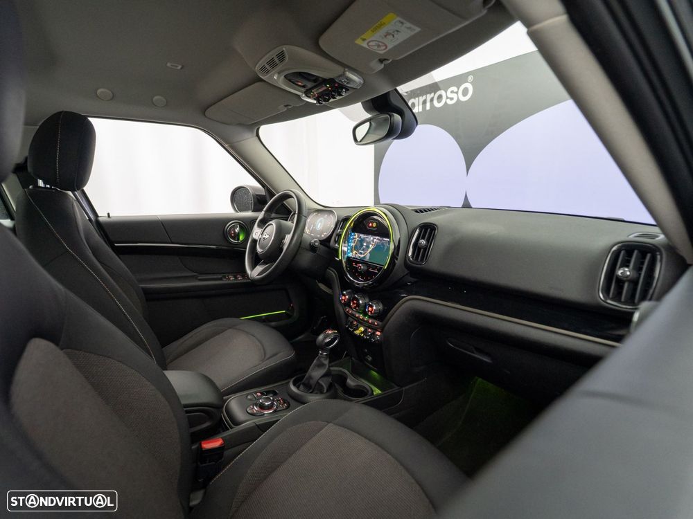 MINI Countryman Cooper SE ALL4 Auto - 45