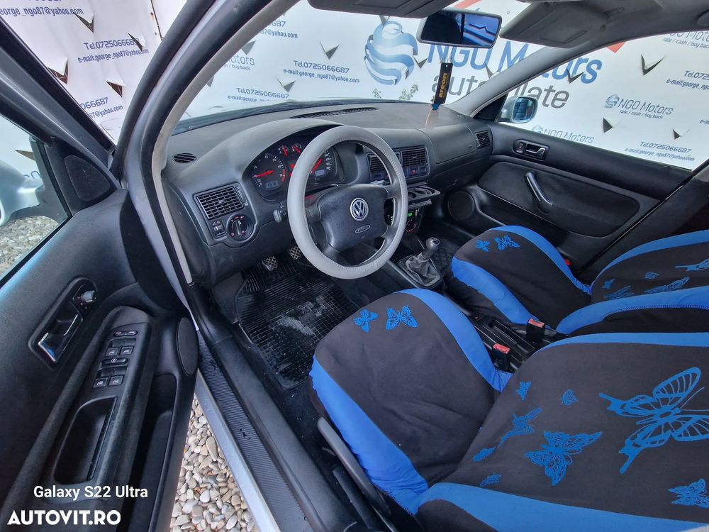 Volkswagen Golf - 15